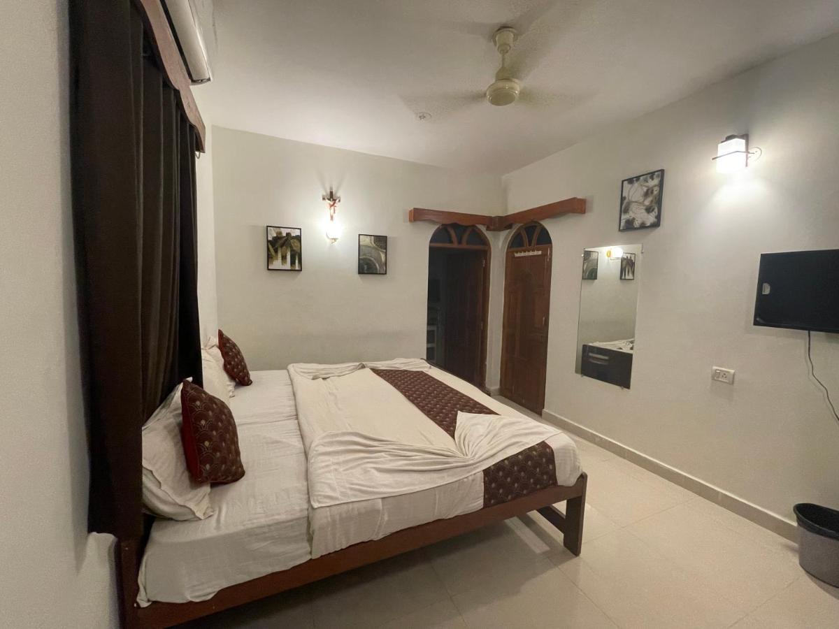 Baga Beach Ocean Calangute Dış mekan fotoğraf