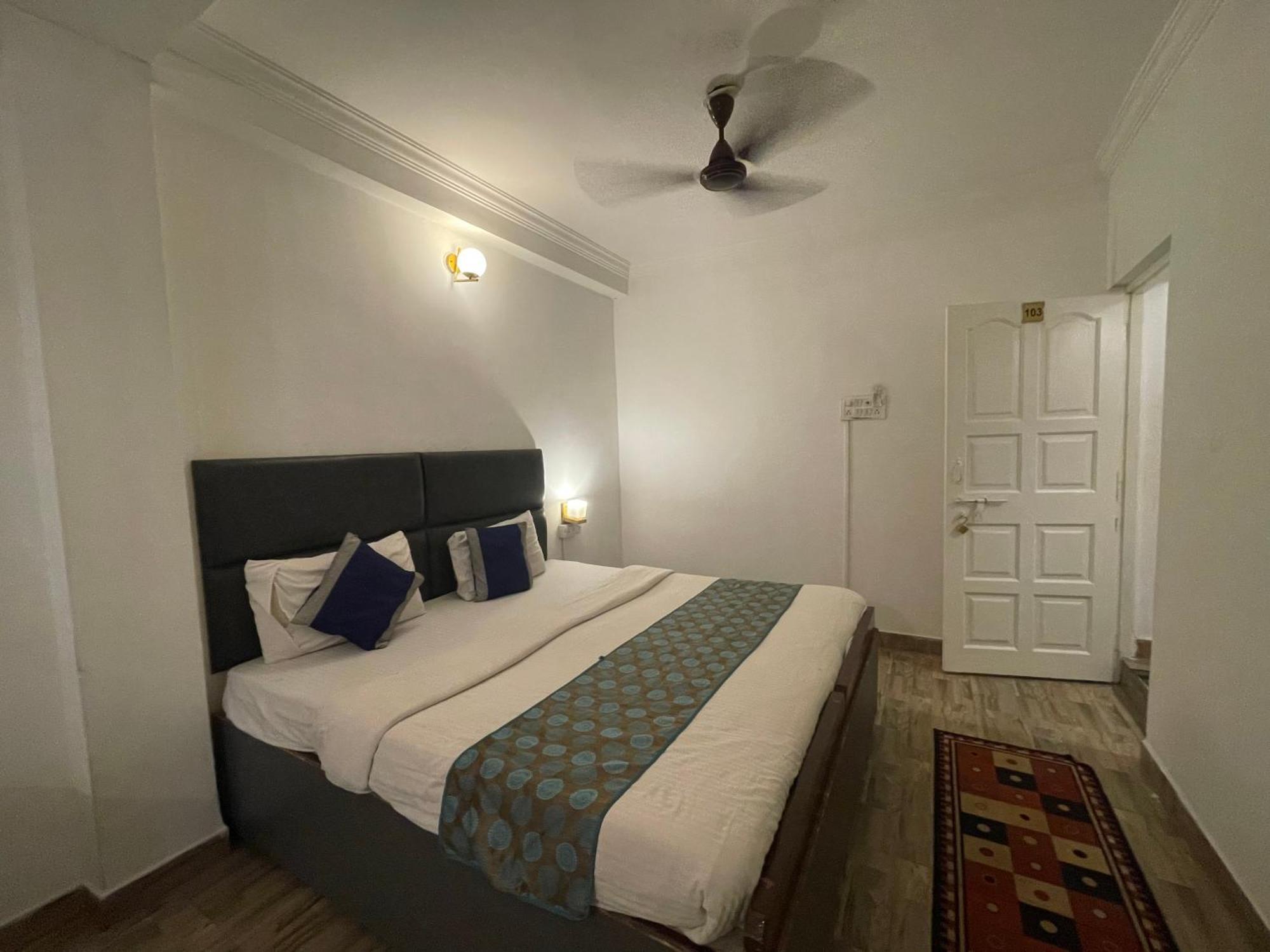 Baga Beach Ocean Calangute Dış mekan fotoğraf
